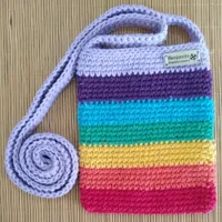 BOLSA DE CROCHÊ ALÇA TRANSPASSADA ARCO-ÍRIS (P) 12
