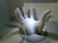 Suporte Mesa Alexa Echo Dot 4ª Geração Nas Mãos De Deus - Foto 12