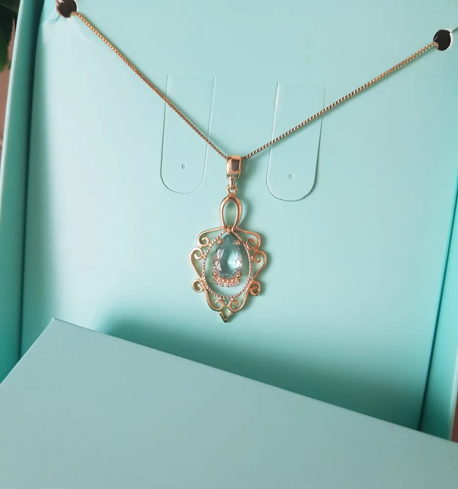 Colar cristal gota azul turquesa Folheado a ouro 18k