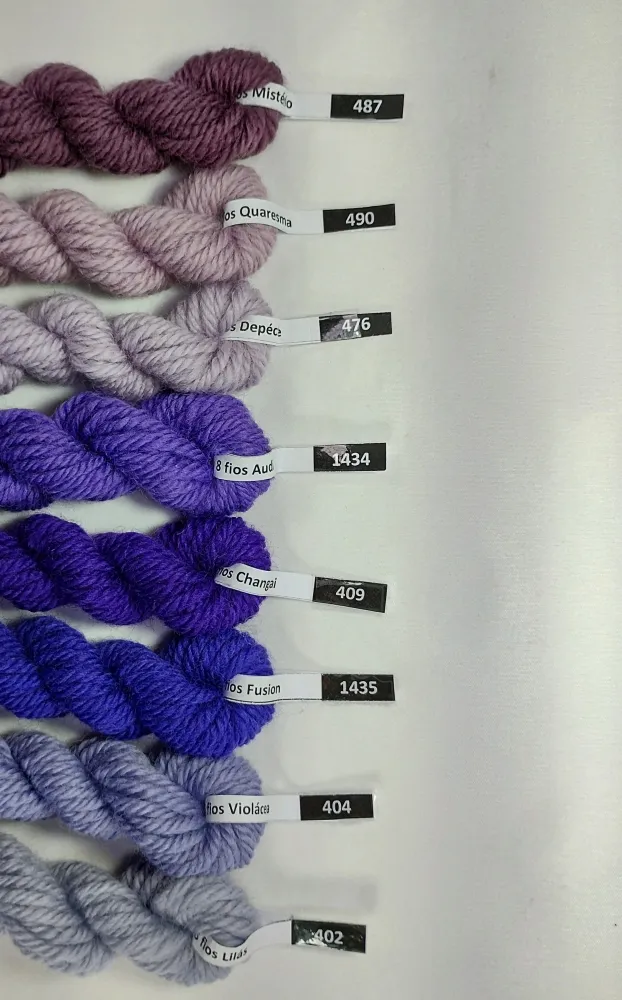 Conjunto 08 Cores Tons Violeta de Lãs Paratapet Meadas 8 fios Imagem