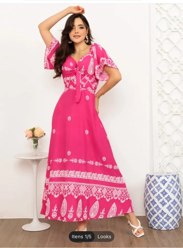 Vestido longo com manga curta Imagem