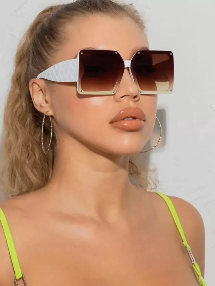 Oculos de sol feminino  Imagem