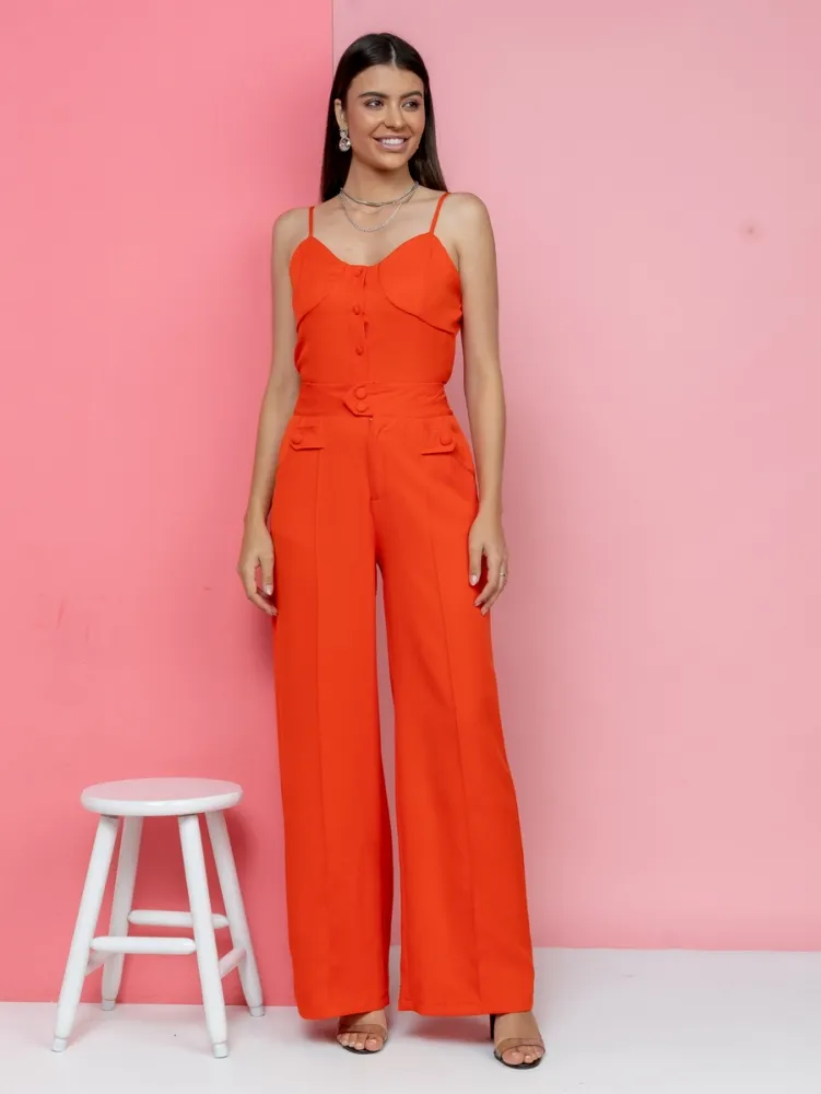 CONJUNTO DE CALÇA ALFAIATARIA COM CROPPED DE ALÇA AJUSTÁVEL Imagem
