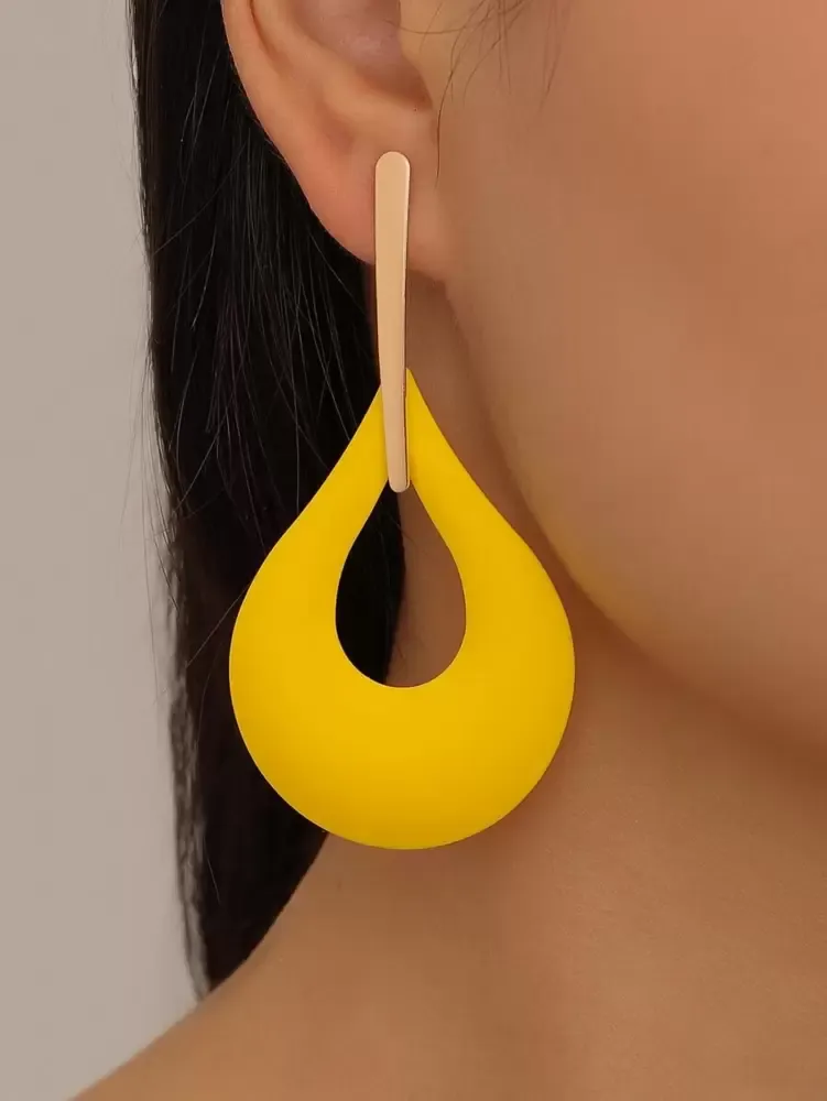 Brincos pendentes Gota de Água Escavar