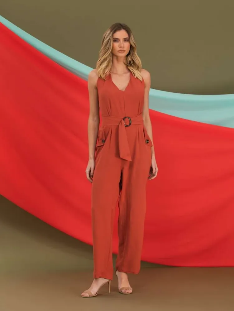 Macacão Feminino Com Bojo, Cinto, Bolso e Alça Nas Costas Moda Feminina Imagem