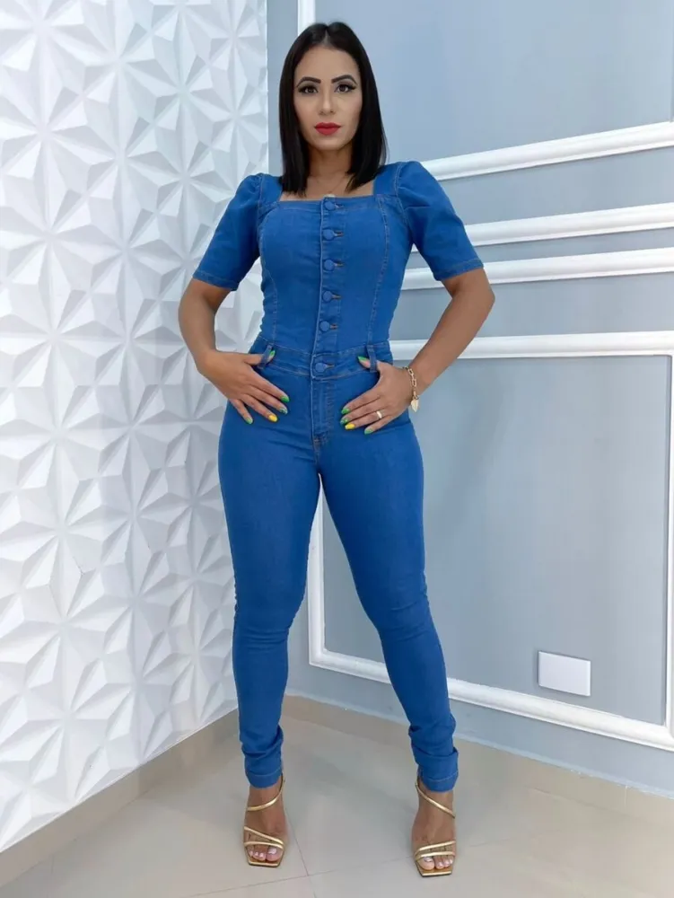 Macacão Jeans Feminino Manga Princesa com Elastano Imagem