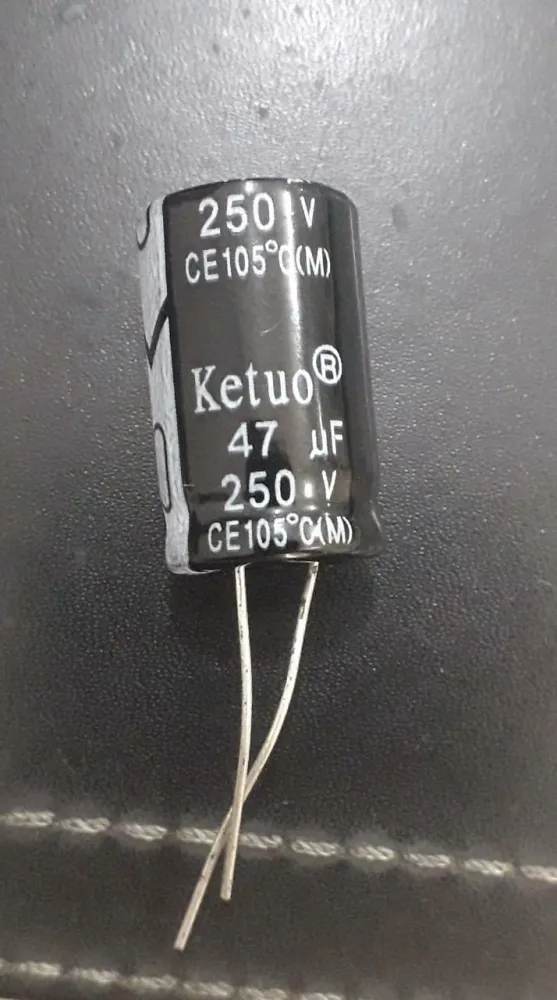 CAPACITOR ELETROLITICO 47UFX250V 