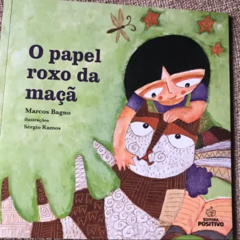 O PAPEL ROXO DA MAÇA (PRODUTO USADO - MUITO BOM)