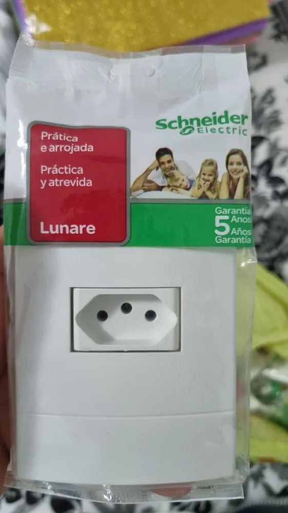 Schneider Conjunto 1 Tomada com espelho placa  4x2