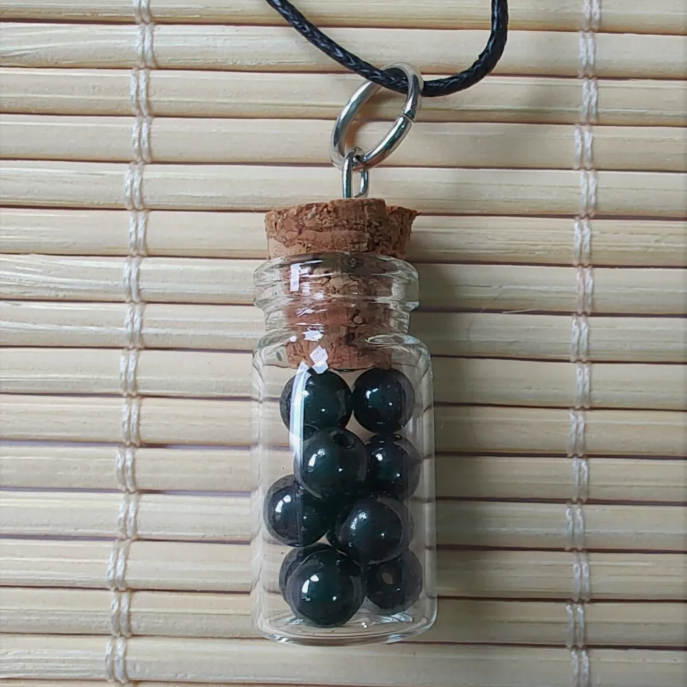 AMULETO GARRAFINHA - HEMATITA