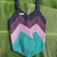 Bolsa de Crochê Quadrada Chevron Turquesa e Lilás (M) 15