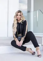 Conjunto Calça e  Casaco Preto - Foto 2