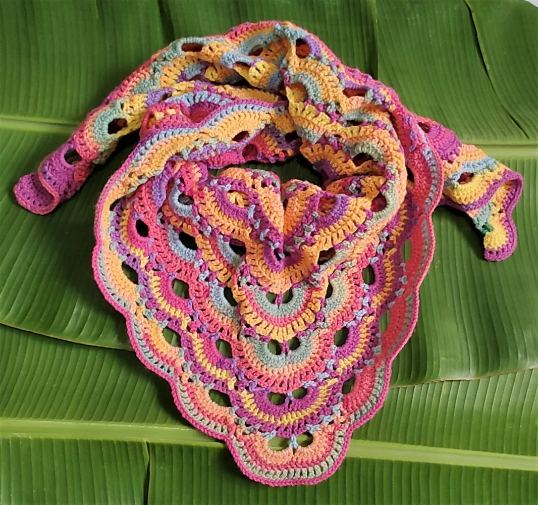 XALE VÍRUS DE CROCHÊ COLORIDO DEGRADÊ 01