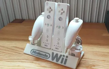 Suporte P/ Controle Nintendo Wii Remote Wii Motion Nunchuck - Foto 2