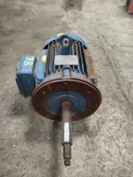 Motor elétrico trifásico WEG 7,5 CV 2 polos 220V/380V/440V - Cód. 78 - Foto 4