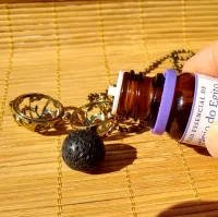COLAR DIFUSOR PESSOAL CHAMADOR DE ANJO PARA AROMATERAPIA - A88 - Foto 3