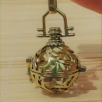 COLAR DIFUSOR PESSOAL CHAMADOR DE ANJO PARA AROMATERAPIA - A88