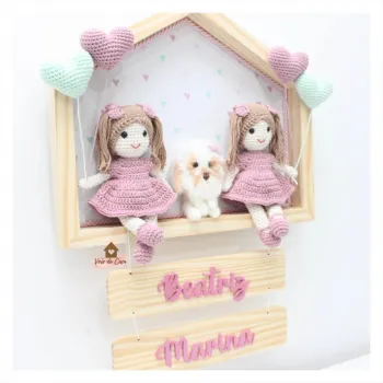 Gêmeas com pet - 4 corações - Casinha - Porta Maternidade - Foto 2