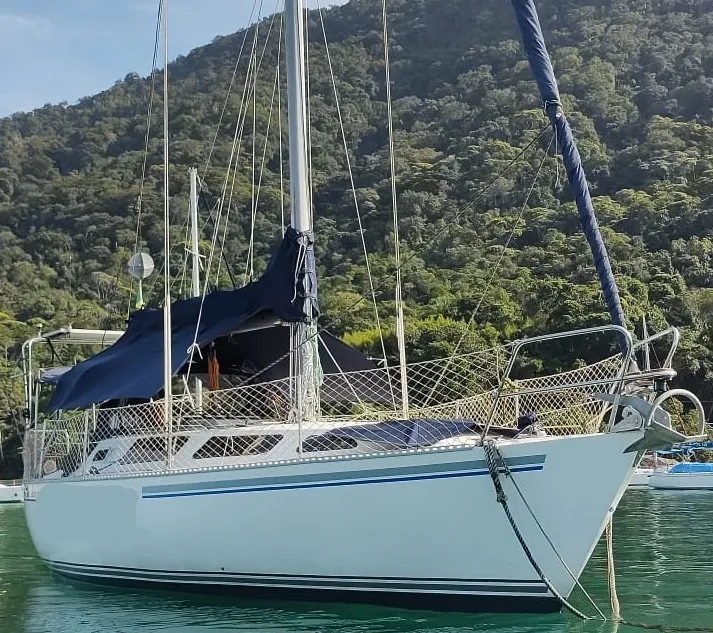 BB 35 PÉS – ANO 2000