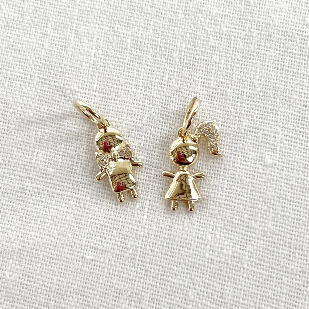 Pingente Filhos Dourado com Detalhe em Microzircônias