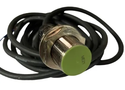 947 - SENSOR INDUTIVO 24 VCC 2 FIOS DIAMETRO 12 MM NA