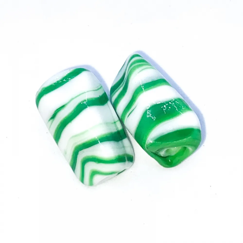Firma de murano Sextavada Branca e Verde Imagem