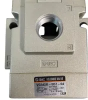 12643 - VALVULA SMC DIRECIONAL SOLENOIDE VG342R-5DZ-04 - Foto 3