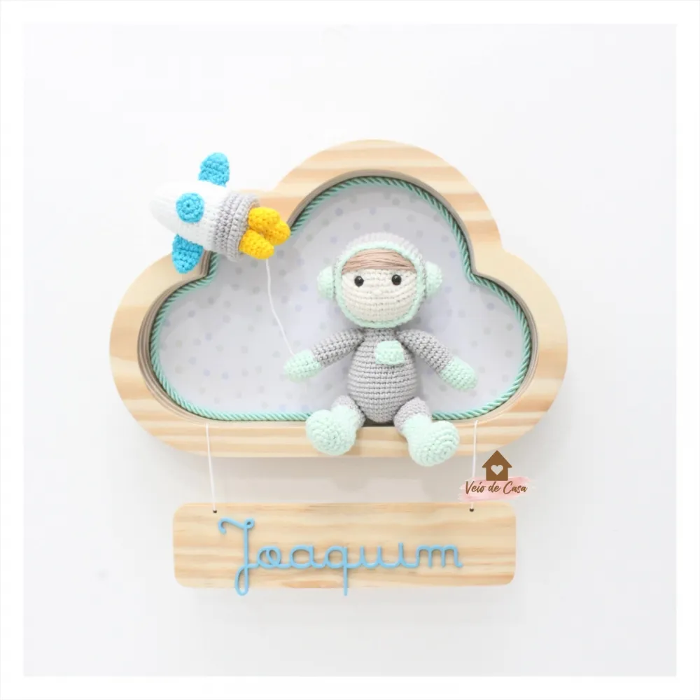 Astronauta - Nuvem P - Porta Maternidade