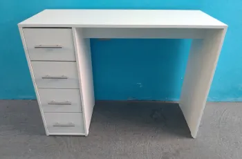 Mesa Manicure Bianca