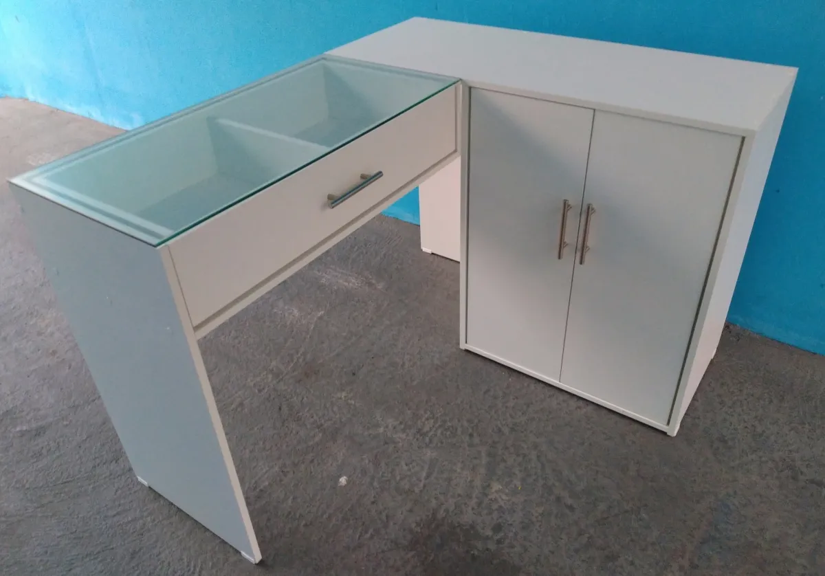 Mesa Manicure em L Jade Imagem