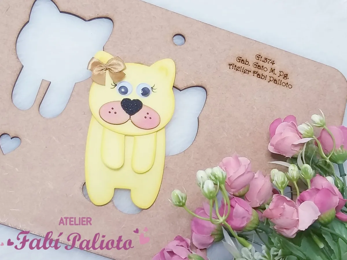 G1.374  Gabarito de Moldes em MDF Gato Marca Páginas