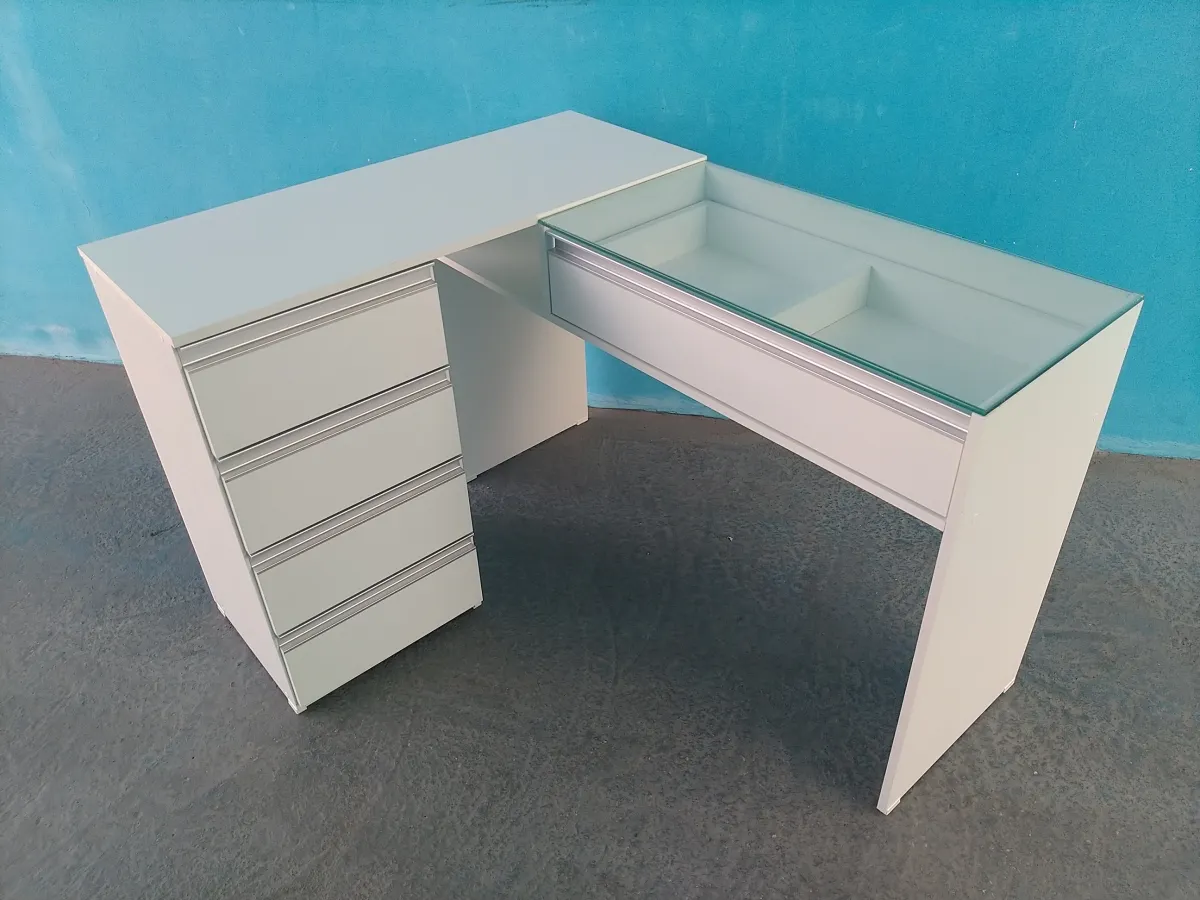 Mesa Manicure em L Samara