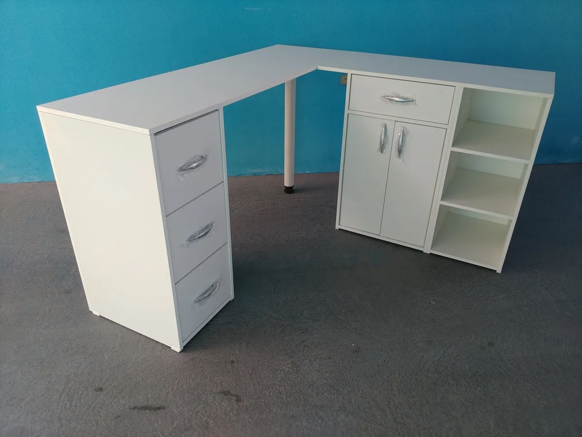 Mesa Manicure em L Lima Imagem