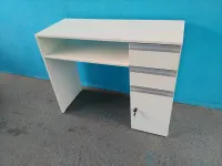 Mesa Manicure Camila