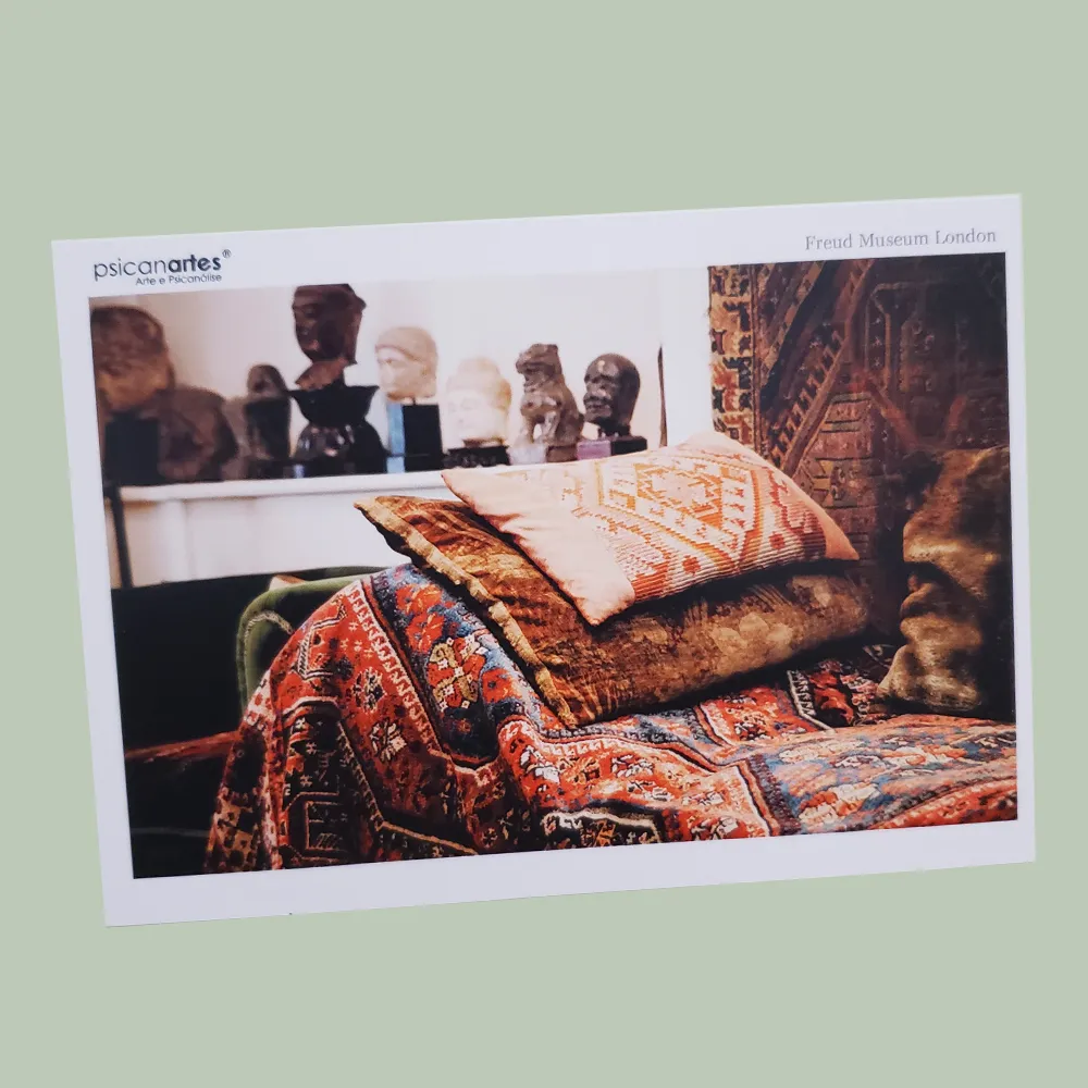 Cartão postal Divã