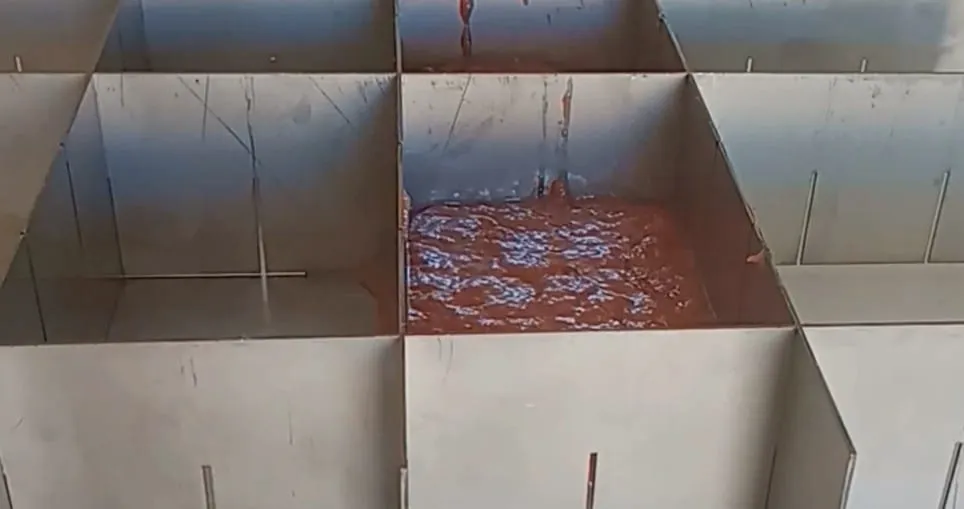  CORTADOR DE BARRINHAS DESMONTÁVEL - P/64 BARRAS 6X6 X8CM  -  PARA BARRAS GRANDES Imagem