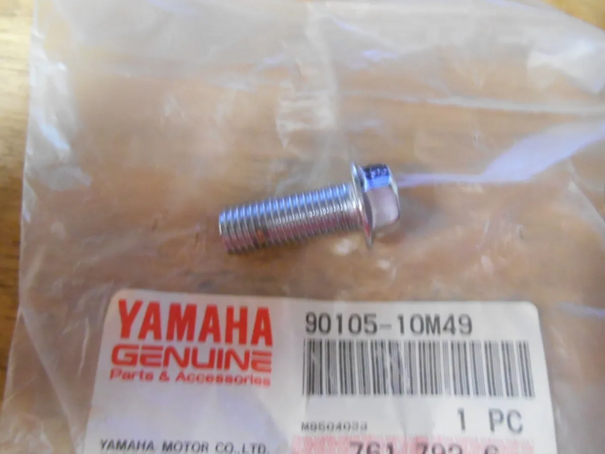 Parafuso Escapamento Escape e Coxim Sapata Motor Jet Ski Jet Boat Yamaha Inox 25 x 10mm Original 90105-10M49 Imagem