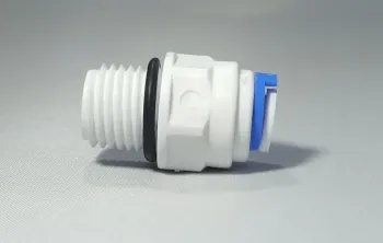 Conexão Plástica Reta Macho Rosca 1/2