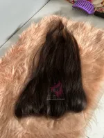 Touca com cabelo implantado 15 cm repartição livre 55 cm de orelha a orelha  humana brasileiro  - Foto 10