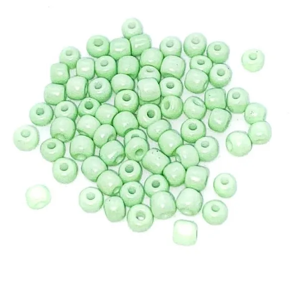Missanga de vidro Verde Suave - 6/0  - 4mm Imagem