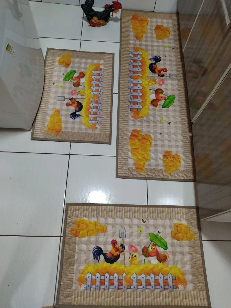 Jogo de Tapete Cozinha - Galo, Galinha e Pintinho Imagem