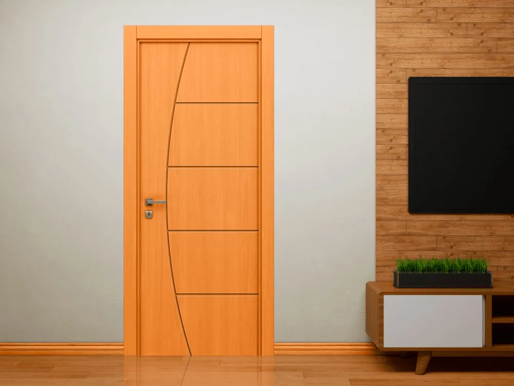 Porta Angelim sólida frisada 13