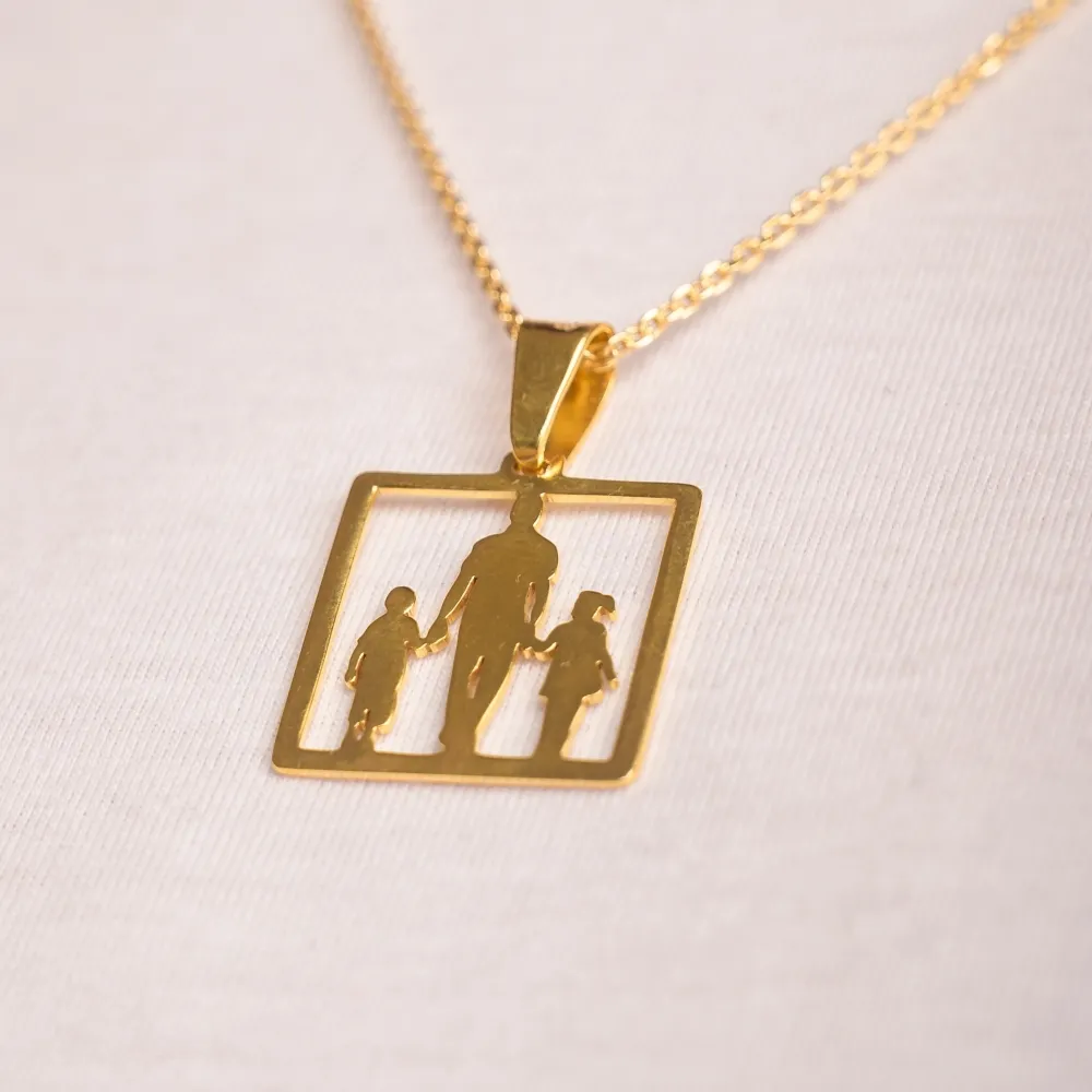 Pingente de prata com banho de ouro 18k personalizado -PIP130 Imagem