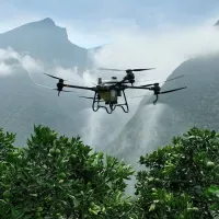 DJI RTF AGRAS T40 AGRICOLA KIT 3 BATERIAS E 1 CARREGADOR - Foto 5