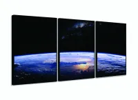 Quadro Paisagem Da Terra Vista Do Espaço Em Tecido 120x60 3 peças com moldura filete - Foto 3