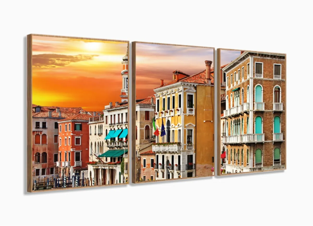 Quadro Decorativo Veneza Antiga Vertical 120x60 3 peças com moldura filete Imagem