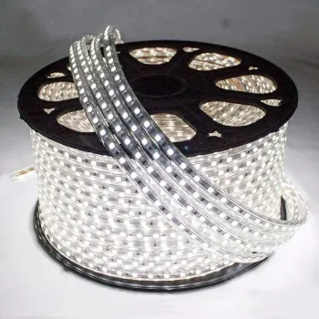 Mangueira Fita de LED Chata Rolo 100mts Branca Fria  - Foto 2