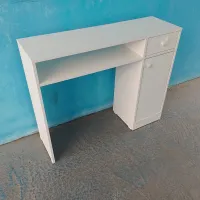 Mesa Manicure Reta Tabata