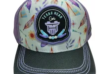 Ref: TH31 - Boné Texas Head Feminino - Cor Branco Florido Aba Preta. - Foto 3