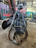 Escavadeira de esteira Case Poclain 80 cr com garra sucateira - Cód. 1593 - Foto 3